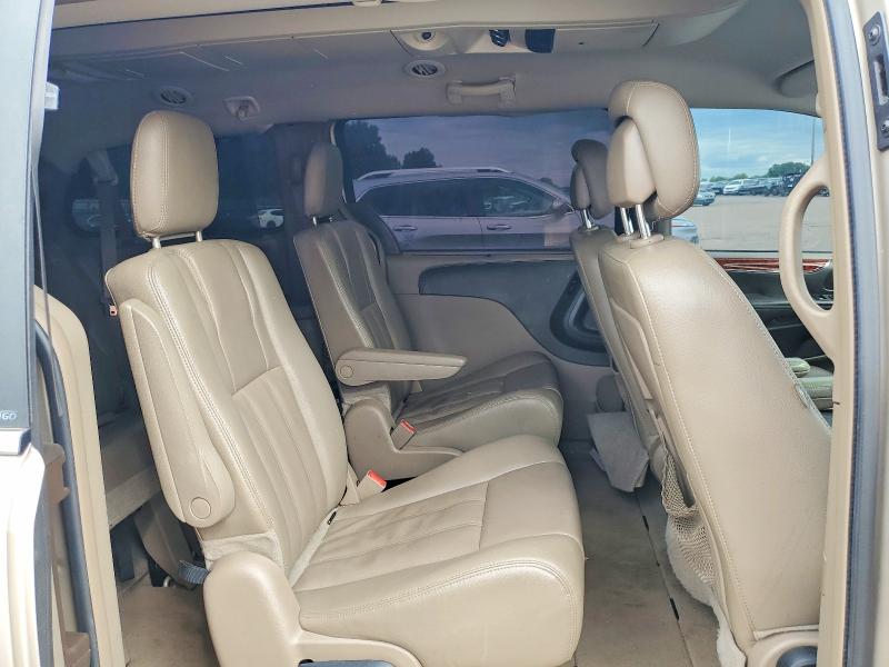 66897686 :رقم المزاد ، 2C4RC1BG2ER232143 vin ، 2014 Chrysler Town & Country مزاد بيع