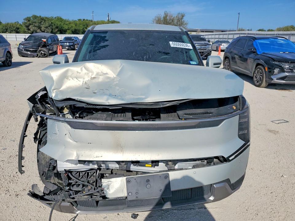 66066636 :رقم المزاد ، KNDAA5S20R6028131 vin ، 2024 Kia Ev9 مزاد بيع