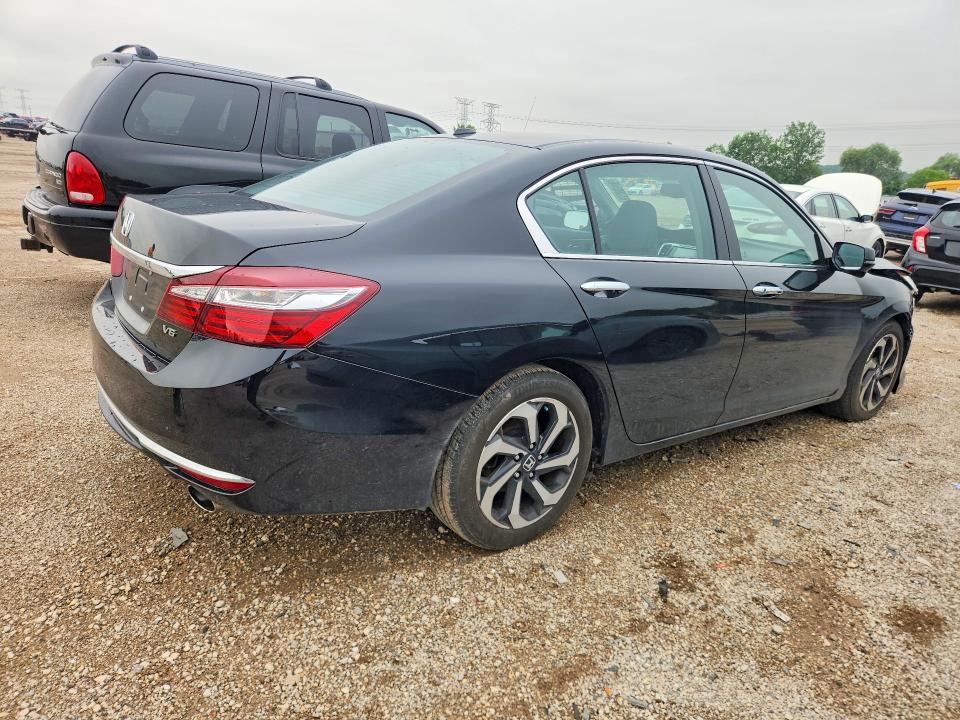 Продажа на аукционе авто 2017 Honda Accord, vin: 1HGCR3F06HA010891, номер лота: 63360546