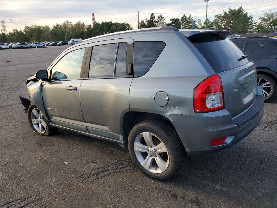 2011 Jeep Compass მანქანა იყიდება აუქციონზე, vin: 1J4NT1FB2BD260711, აუქციონის ნომერი: 65379236