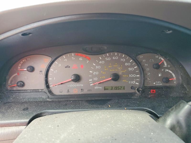 2004 Toyota Sequoia მანქანა იყიდება აუქციონზე, vin: 5TDZT34A24S223968, აუქციონის ნომერი: 64667306