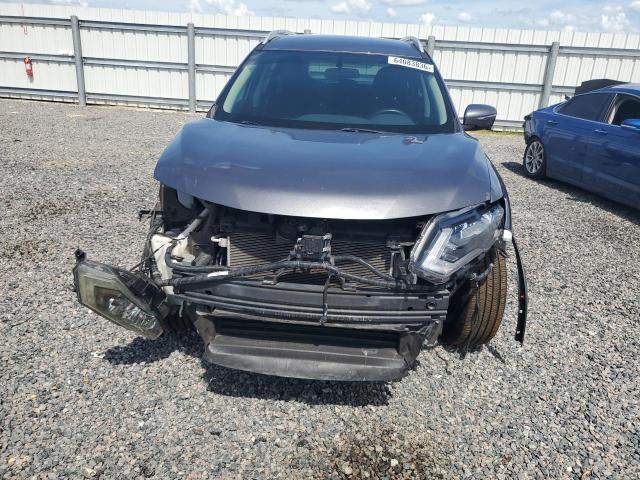 64083836 :رقم المزاد ، 5N1AT2MT0JC846460 vin ، 2018 Nissan Rogue مزاد بيع