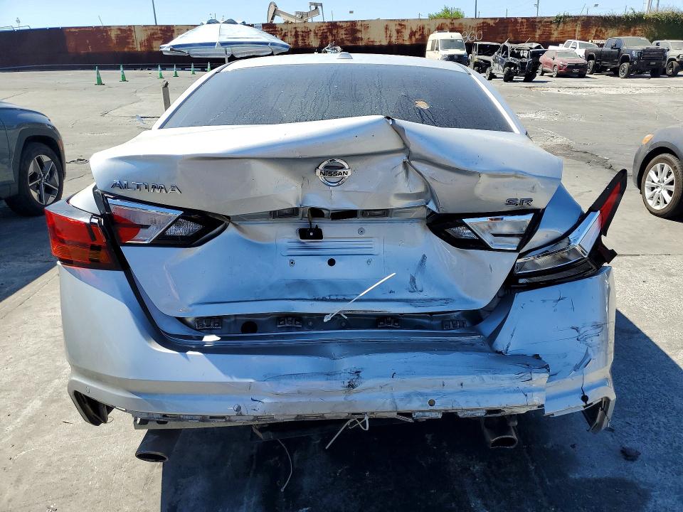 2020 Nissan Altima მანქანა იყიდება აუქციონზე, vin: 1N4BL4CVXLC134229, აუქციონის ნომერი: 65539046