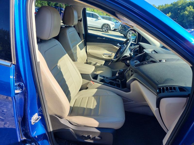 Продажа на аукционе авто 2017 Ford Escape, vin: 1FMCU9GD3HUA56450, номер лота: 63337606