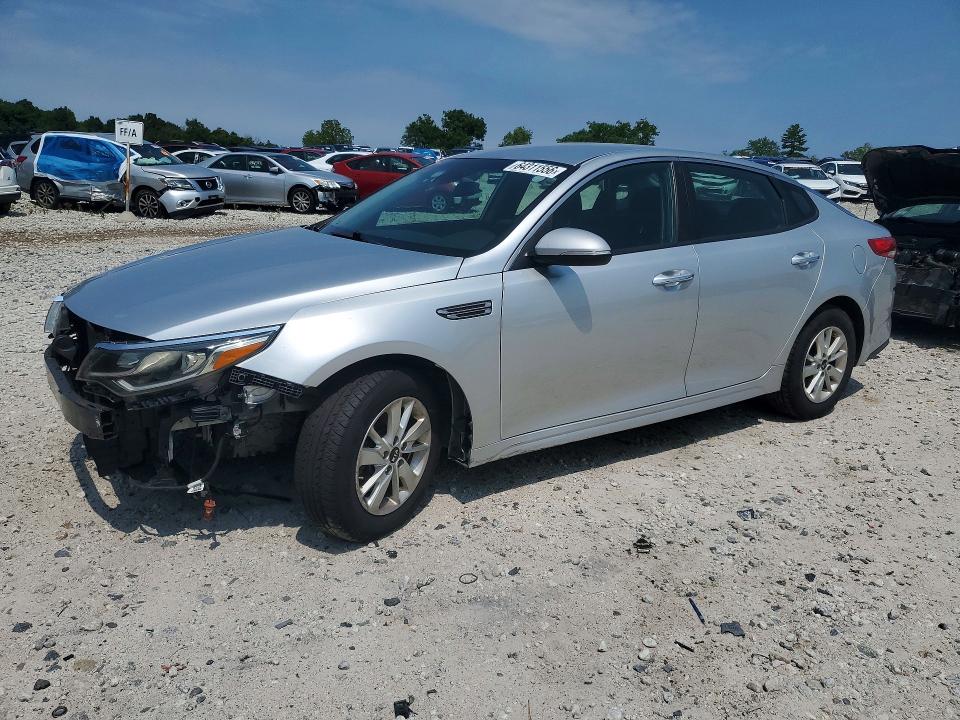 2019 Kia Optima მანქანა იყიდება აუქციონზე, vin: 5XXGT4L39KG282465, აუქციონის ნომერი: 64311556