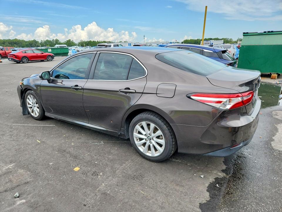 Продаж на аукціоні авто 2018 Toyota Camry, vin: 4T1B11HK6JU574237, номер лоту: 63441176