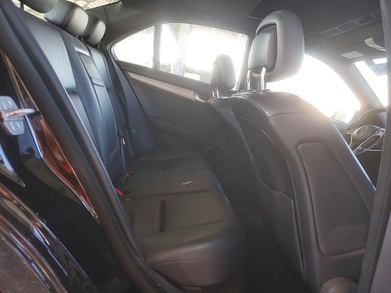 64503976 :رقم المزاد ، WDDGF4HB3CR236061 vin ، 2012 Mercedes-benz C مزاد بيع