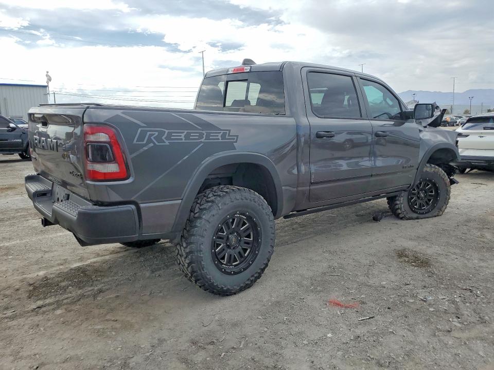 64927196 :رقم المزاد ، 1C6SRFLT9NN203459 vin ، 2022 Ram 1500 مزاد بيع