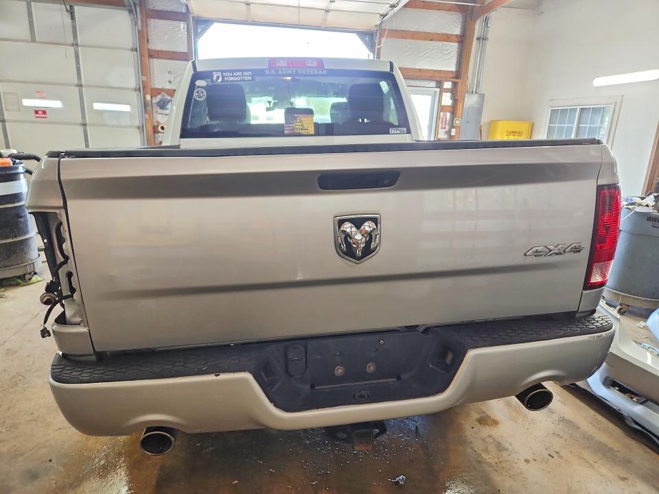 2015 Ram 1500 მანქანა იყიდება აუქციონზე, vin: 3C6RR7KT8FG700423, აუქციონის ნომერი: 62755466