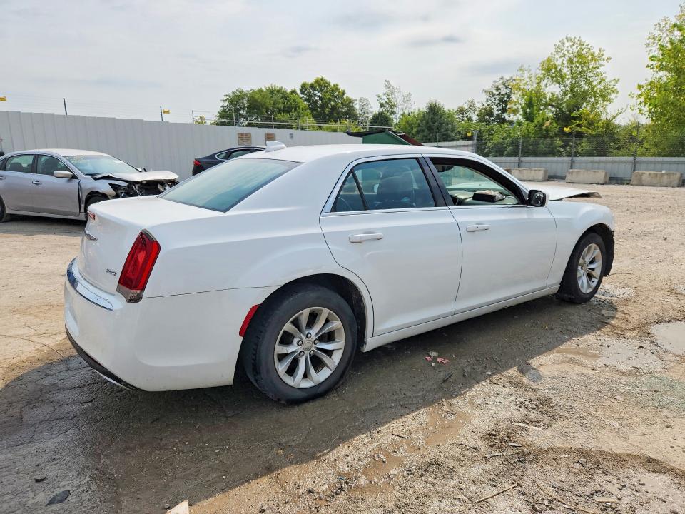 2015 Chrysler 300 მანქანა იყიდება აუქციონზე, vin: 2C3CCAAG5FH818452, აუქციონის ნომერი: 64475896