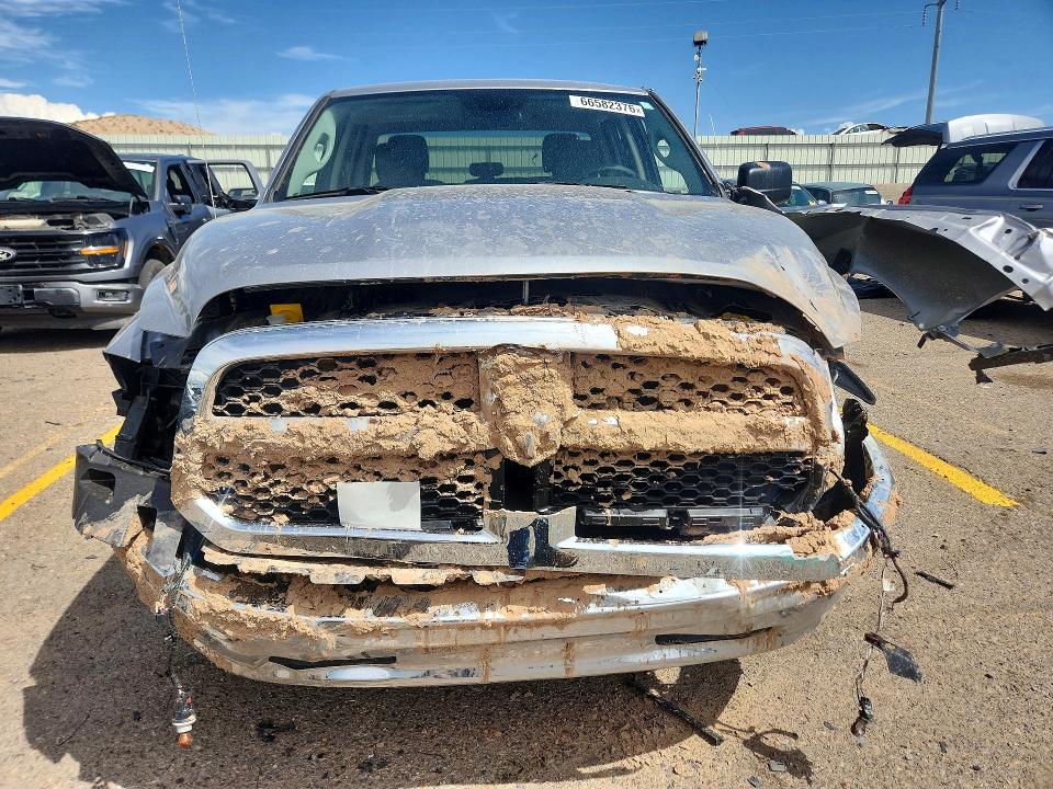 Продаж на аукціоні авто 2024 Ram 1500 Classic, vin: 1C6RR6FG5RS137996, номер лоту: 66582376