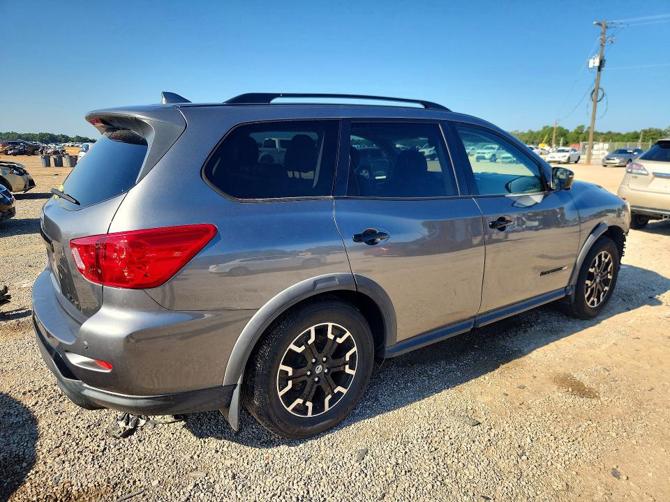 2020 Nissan Pathfinder მანქანა იყიდება აუქციონზე, vin: 5N1DR2CNXLC629385, აუქციონის ნომერი: 62885076
