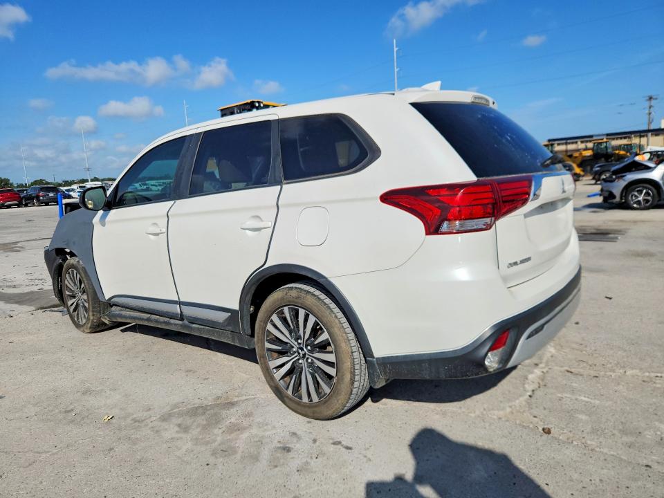 Продаж на аукціоні авто 2020 Mitsubishi Outlander, vin: JA4AD2A3XLZ003253, номер лоту: 66106436