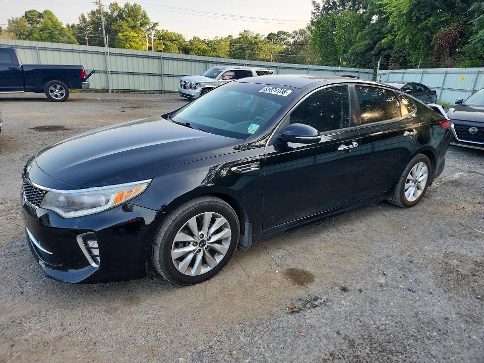 62678186 :رقم المزاد ، 5XXGT4L38JG239251 vin ، 2018 Kia Optima مزاد بيع