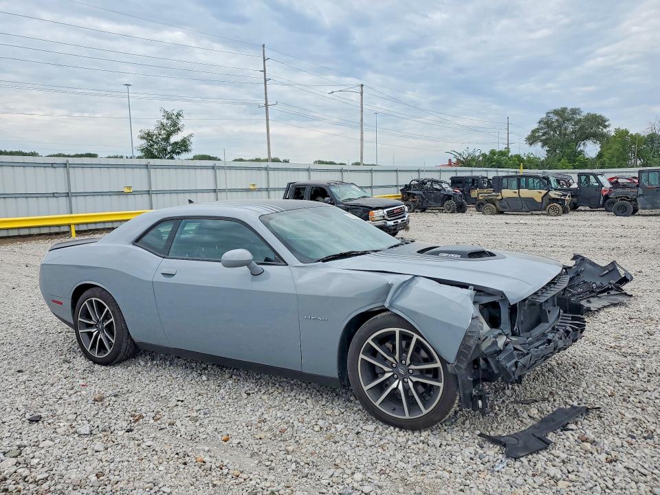 65801536 :رقم المزاد ، 2C3CDZBT1LH194636 vin ، 2020 Dodge Challenger مزاد بيع