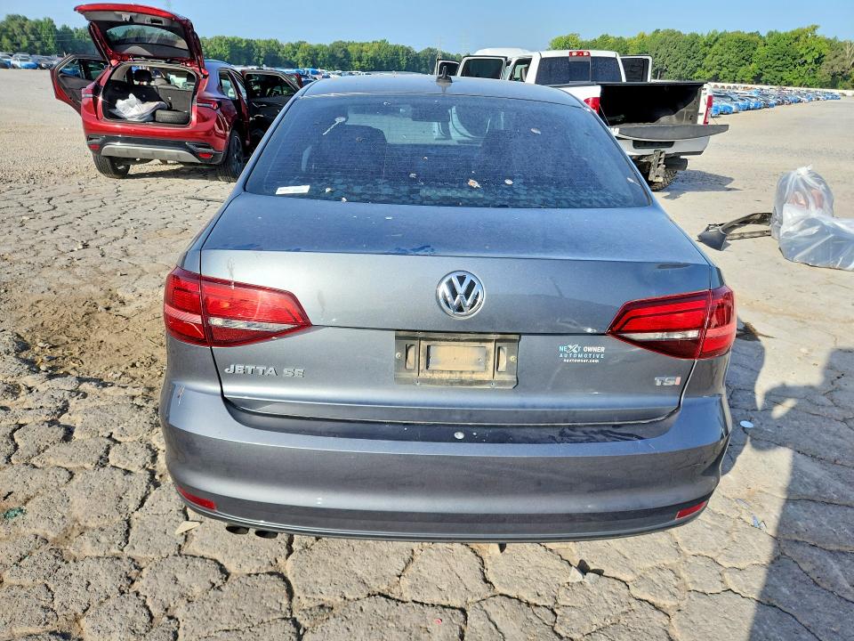 2017 Volkswagen Jetta მანქანა იყიდება აუქციონზე, vin: 3VWDB7AJ0HM201009, აუქციონის ნომერი: 65139236