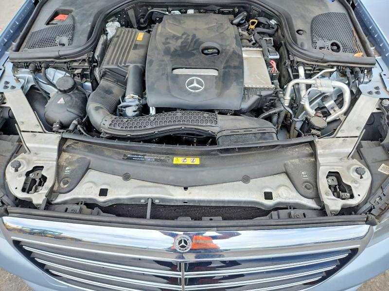 63704146 :رقم المزاد ، WDDZF4JB1JA344886 vin ، 2018 Mercedes-benz E مزاد بيع