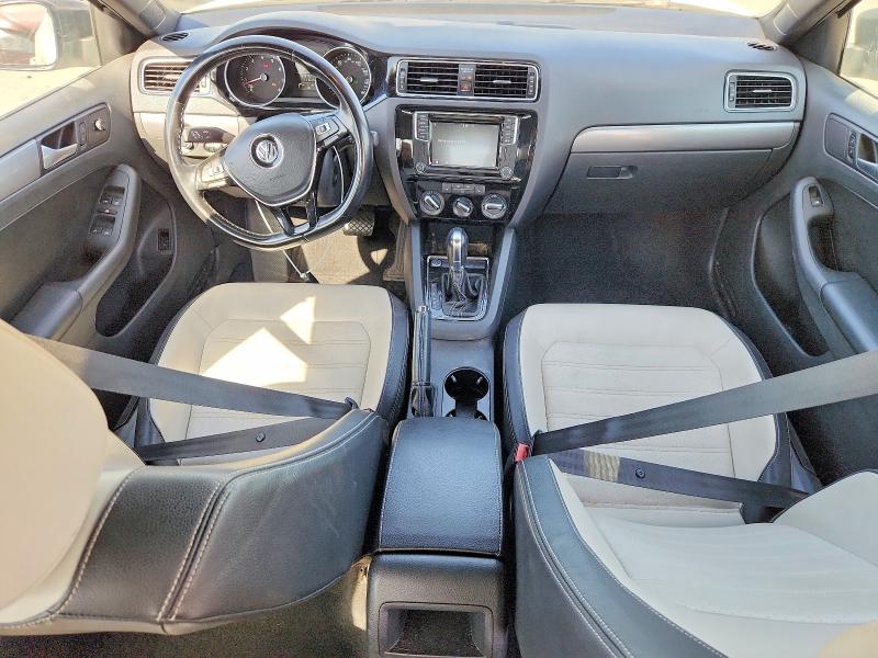 65059116 :رقم المزاد ، 3VWD17AJ5HM386855 vin ، 2017 Volkswagen Jetta مزاد بيع