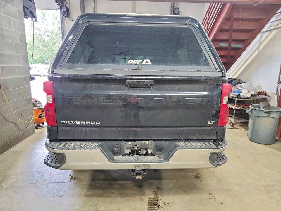 Продажа на аукционе авто 2025 Chevrolet Silverado, vin: 3GCUKDE81SG158167, номер лота: 66742356