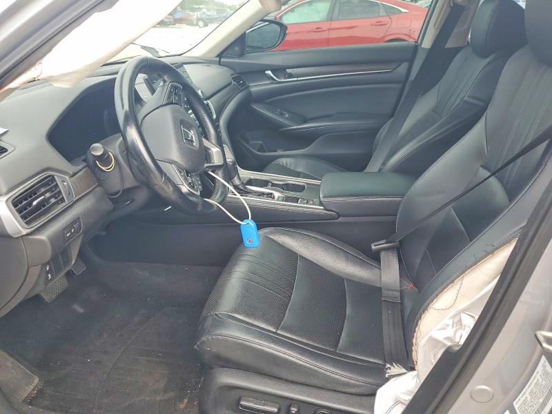 63229086 :رقم المزاد ، 1HGCV1F56JA121233 vin ، 2018 Honda Accord مزاد بيع