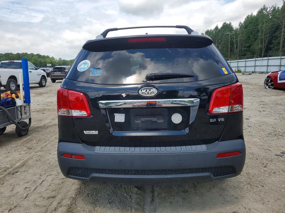 2013 Kia Sorento მანქანა იყიდება აუქციონზე, vin: 5XYKU4A2XDG339773, აუქციონის ნომერი: 63349236