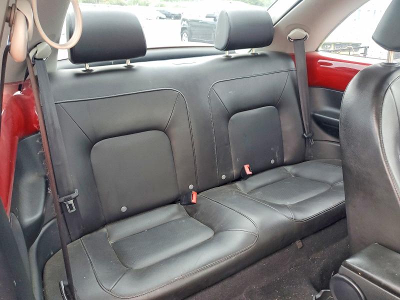 2008 Volkswagen New Beetle მანქანა იყიდება აუქციონზე, vin: 3VWPW31CX8M525273, აუქციონის ნომერი: 64625256