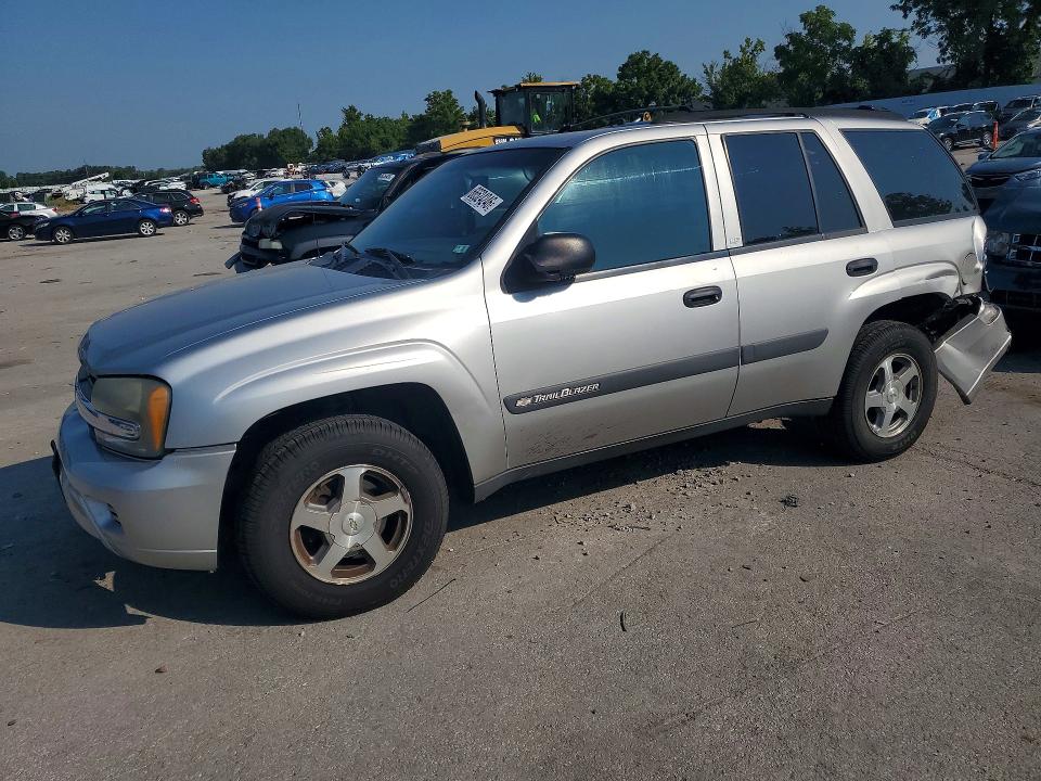 2004 Chevrolet Trailblazer მანქანა იყიდება აუქციონზე, vin: 1GNDT13S642146061, აუქციონის ნომერი: 66524246