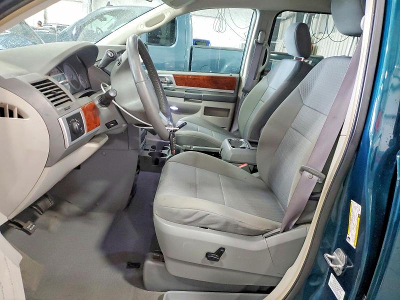 Aukcja sprzedaży 2009 Chrysler Town & Country, vin: 2A8HR541X9R562539, numer aukcji: 64261246
