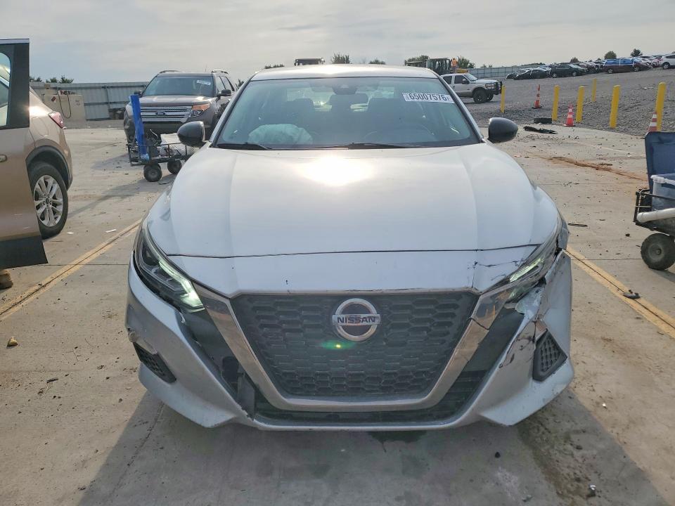 2020 Nissan Altima მანქანა იყიდება აუქციონზე, vin: 1N4BL4CVXLC170115, აუქციონის ნომერი: 65007576