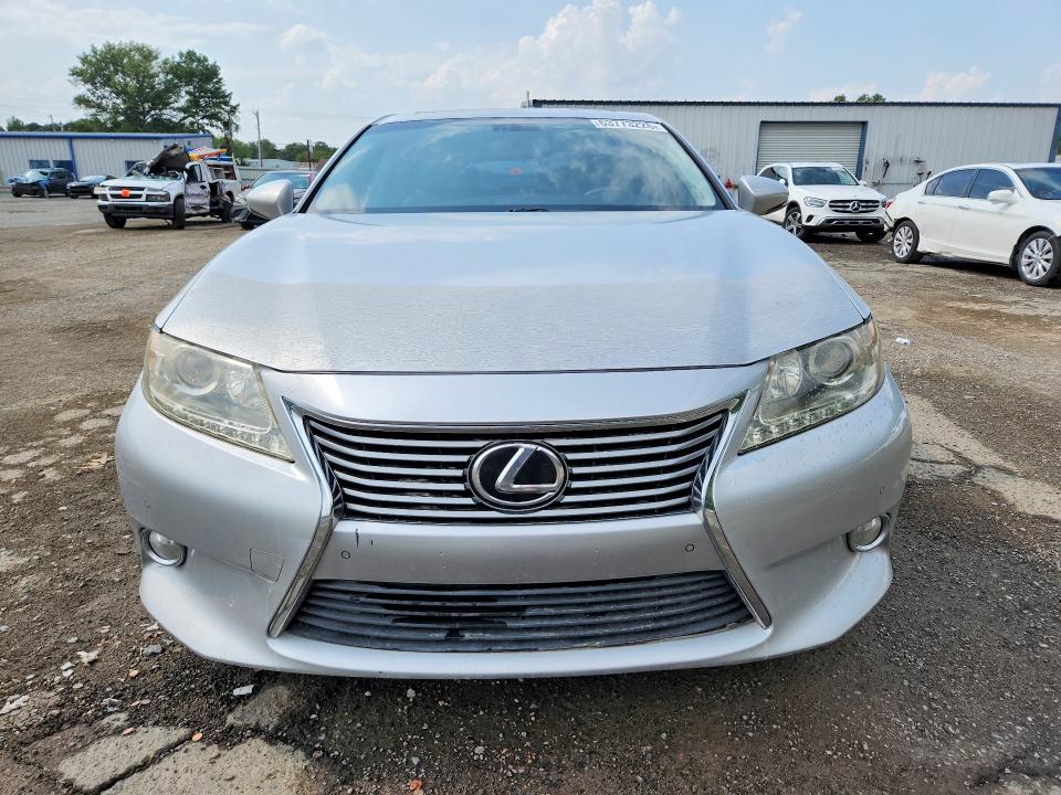 63773226 :رقم المزاد ، JTHBK1GG7D2067800 vin ، 2013 Lexus Es مزاد بيع