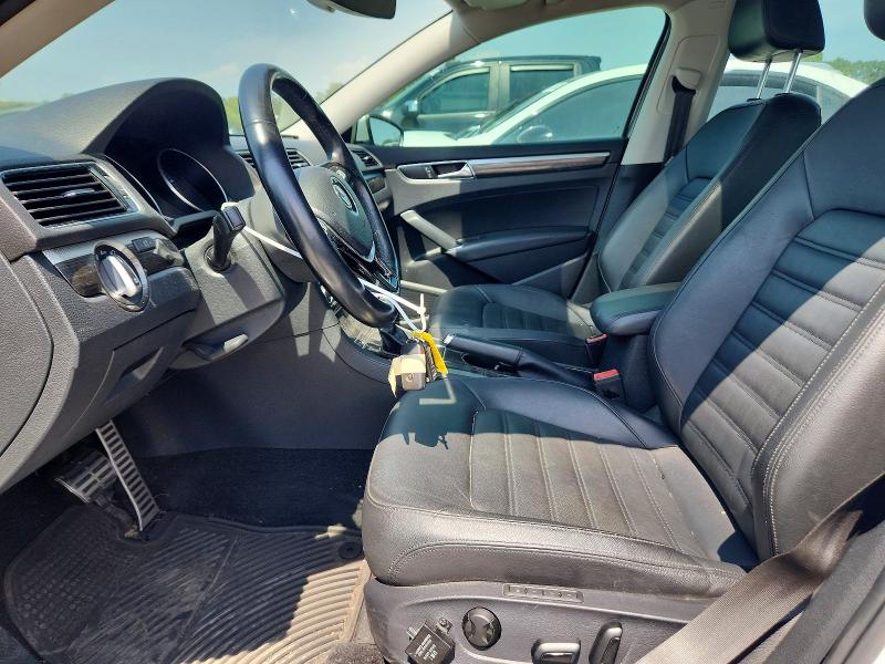 Продажа на аукционе авто 2017 Volkswagen Passat, vin: 1VWCT7A35HC025375, номер лота: 64938376