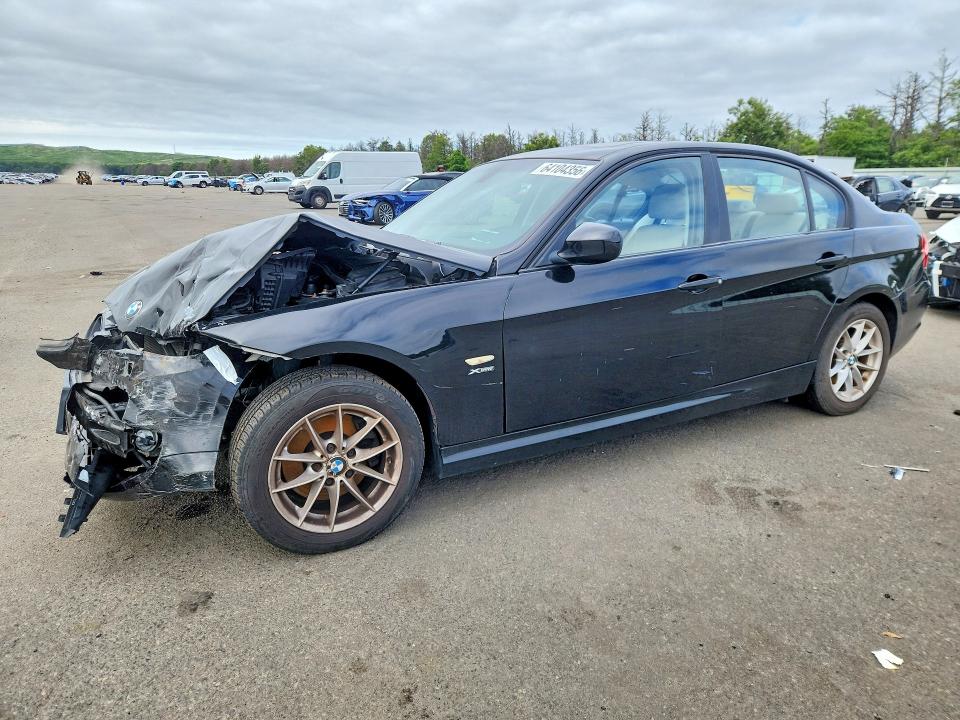 64104356 :رقم المزاد ، WBAPK5C57AA650627 vin ، 2010 Bmw 328 مزاد بيع