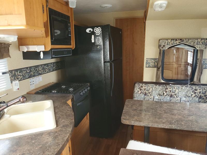 2011 Foresriver Wildwood მანქანა იყიდება აუქციონზე, vin: 4X4TWDM22BA245484, აუქციონის ნომერი: 74893236