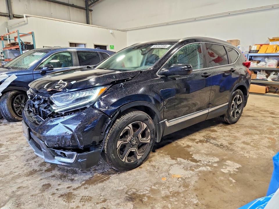 65043996 :رقم المزاد ، 2HKRW2H97JH140040 vin ، 2018 Honda Cr-v مزاد بيع