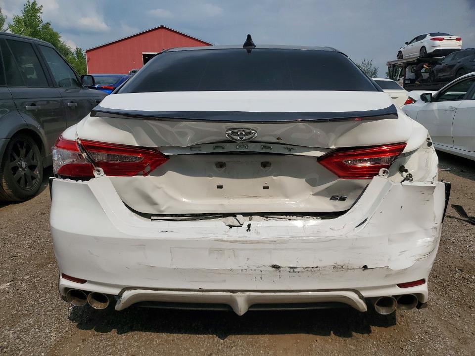 65288746 :رقم المزاد ، 4T1G11AK5LU945973 vin ، 2020 Toyota Camry مزاد بيع