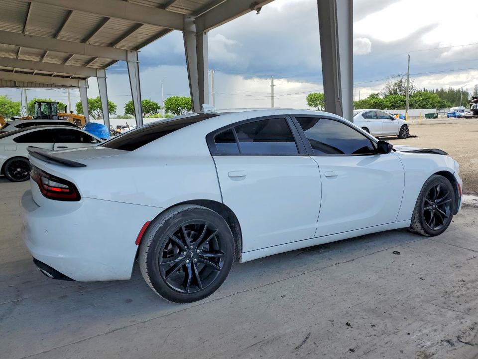 63792726 :رقم المزاد ، 2C3CDXHG3HH593117 vin ، 2017 Dodge Charger مزاد بيع