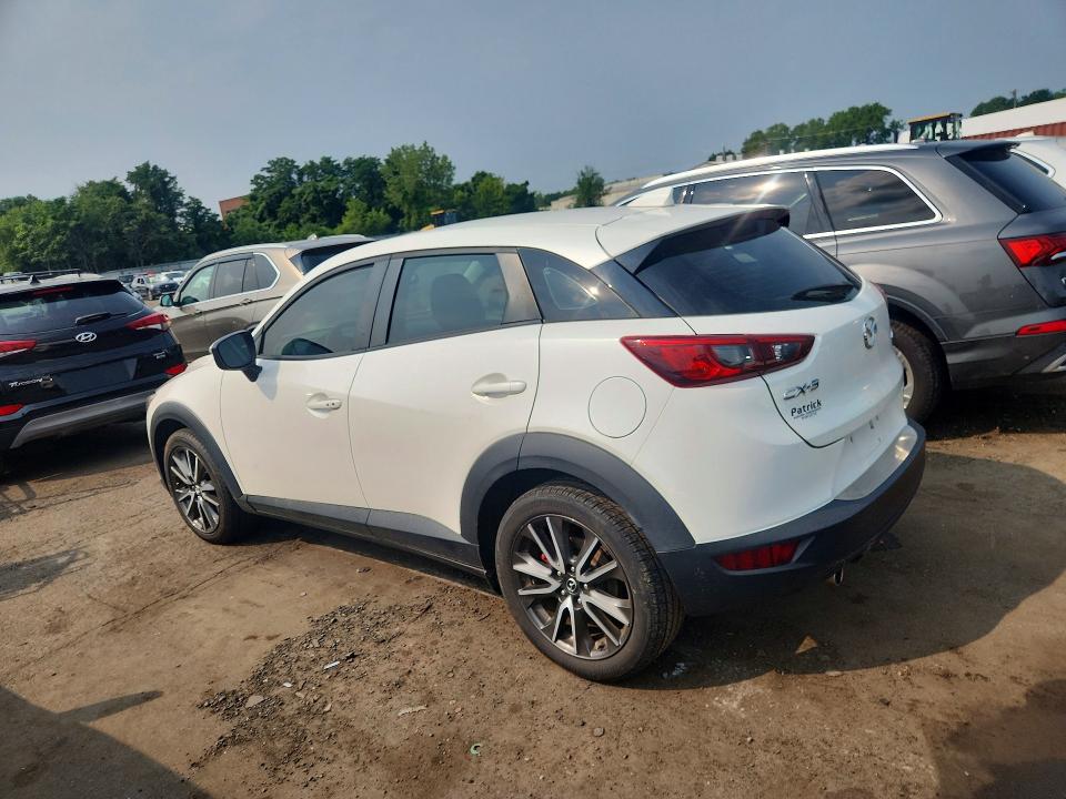 Продажа на аукционе авто 2018 Mazda Cx-3, vin: JM1DKFC78J0311989, номер лота: 63684176