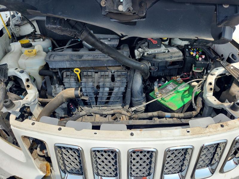 65121856 :رقم المزاد ، 1C4NJDEB3FD290725 vin ، 2015 Jeep Compass مزاد بيع