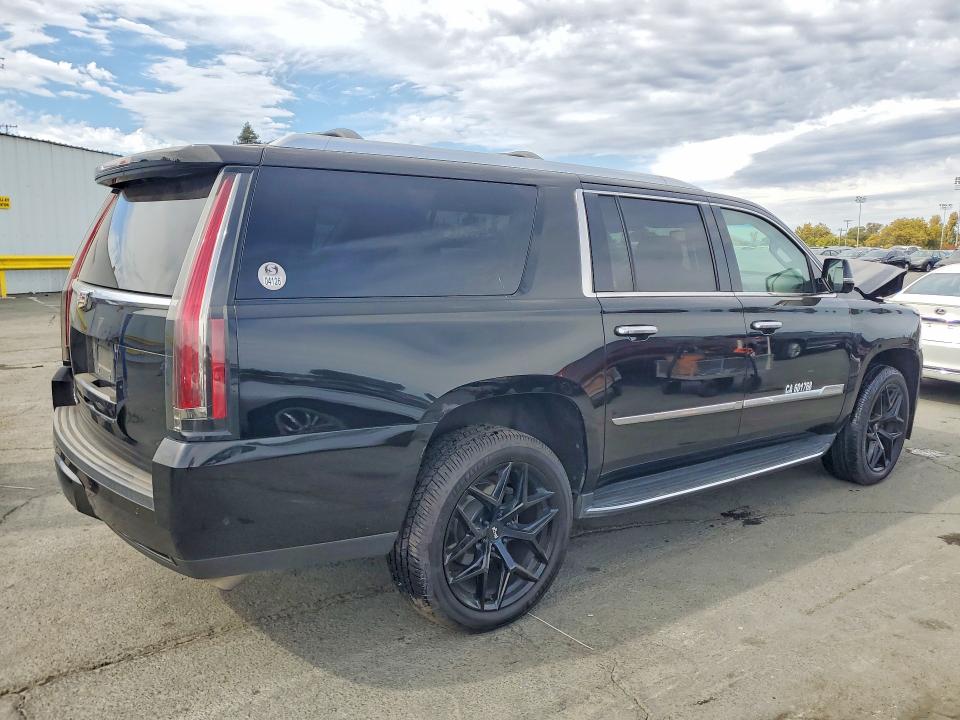 66143576 :رقم المزاد ، 1GYS3GKJ3KR295277 vin ، 2019 Cadillac Escalade مزاد بيع