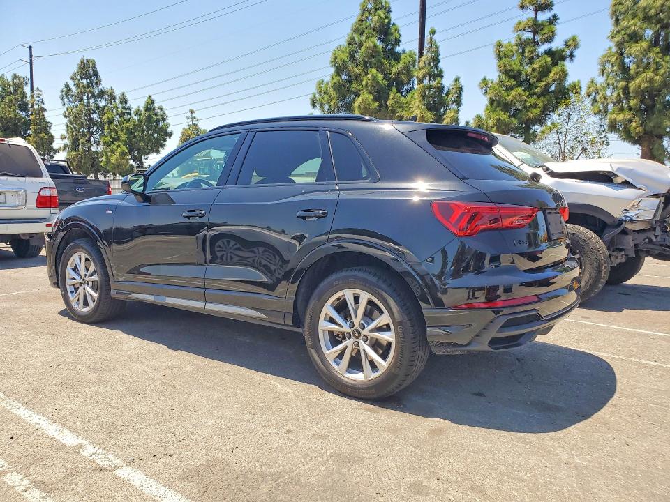 Продажа на аукционе авто 2022 Audi Q3, vin: WA1EECF35N1069207, номер лота: 63781886