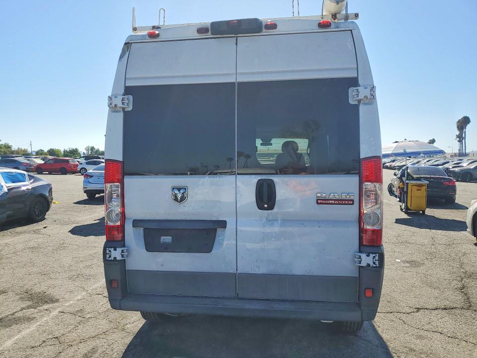 Продажа на аукционе авто 2018 Ram Promaster 2500, vin: 3C6TRVDG6JE104466, номер лота: 63745496