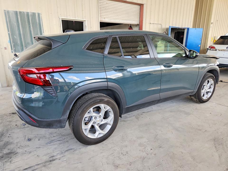 64638266 :رقم المزاد ، KL77LFEP3TC011590 vin ، 2026 Chevrolet Trax مزاد بيع