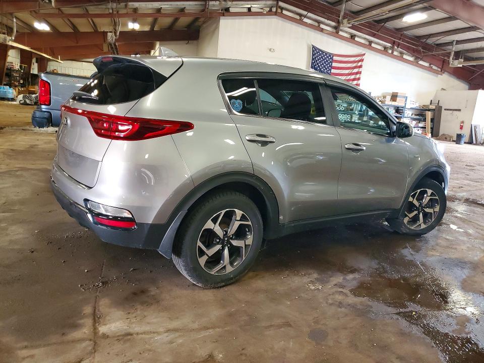64390696 :رقم المزاد ، KNDPMCAC9M7885969 vin ، 2021 Kia Sportage مزاد بيع