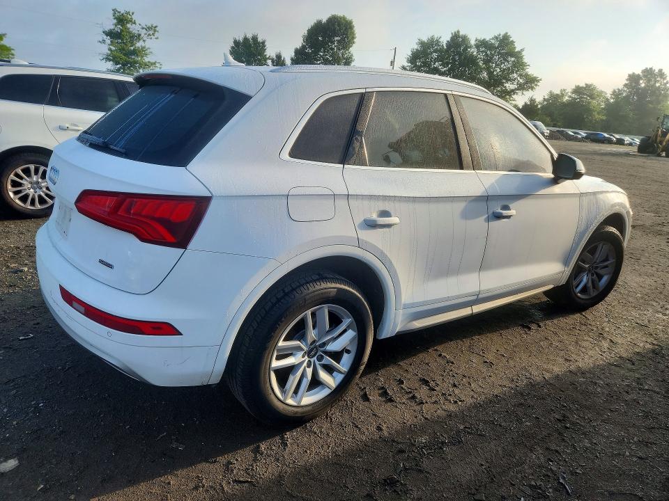 2020 Audi Q5 მანქანა იყიდება აუქციონზე, vin: WA1ANAFY6L2059646, აუქციონის ნომერი: 63652996