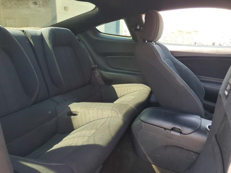 Продаж на аукціоні авто 2018 Ford Mustang, vin: 1FA6P8TH4J5163623, номер лоту: 63802646