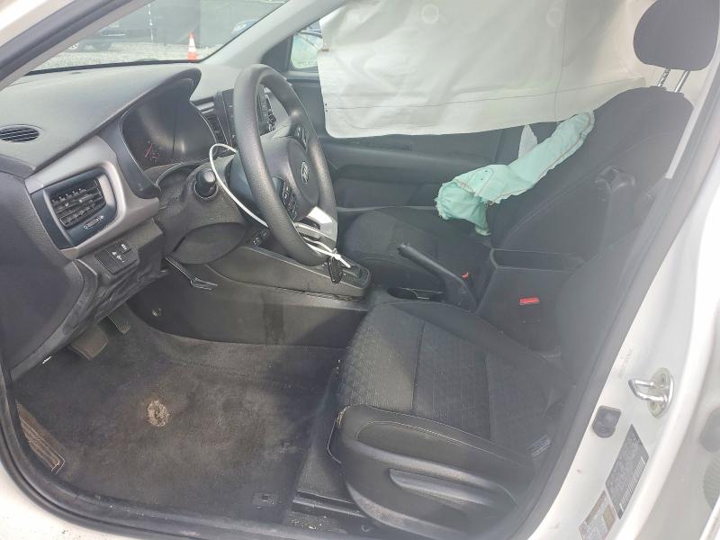 63201736 :رقم المزاد ، 3KPA24AB1JE050047 vin ، 2018 Kia Rio مزاد بيع