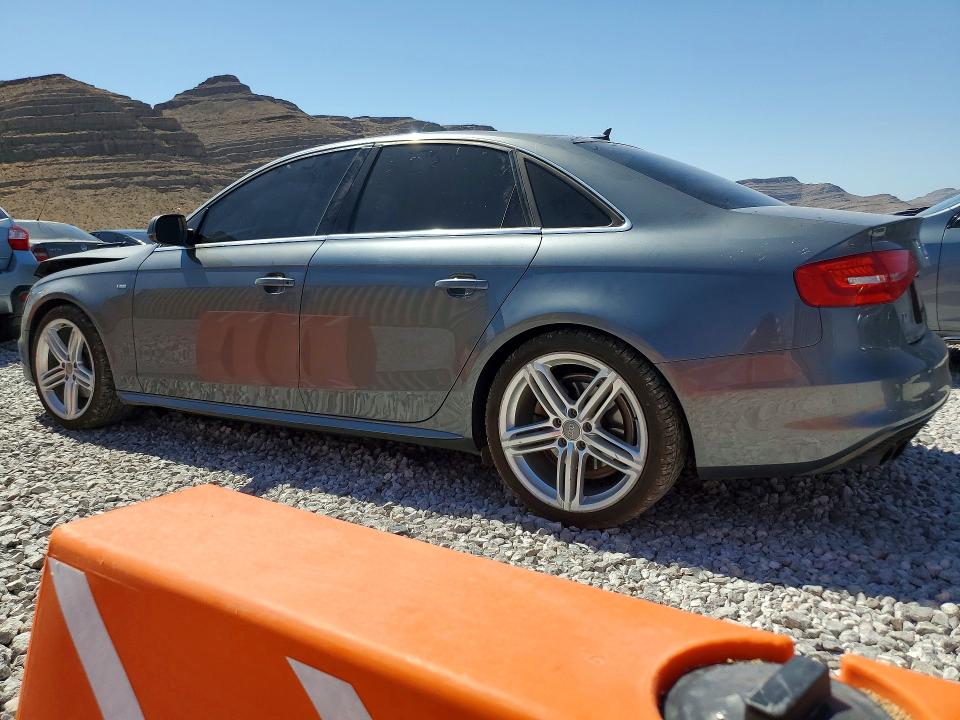2015 Audi A4 მანქანა იყიდება აუქციონზე, vin: WAUKFCFL5FN027049, აუქციონის ნომერი: 63187376