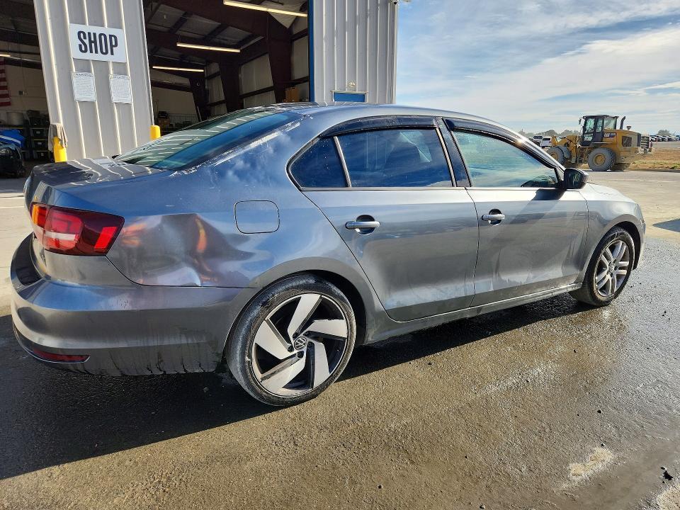 Aukcja sprzedaży 2018 Volkswagen Jetta, vin: 3VW2B7AJ9JM215312, numer aukcji: 64251596