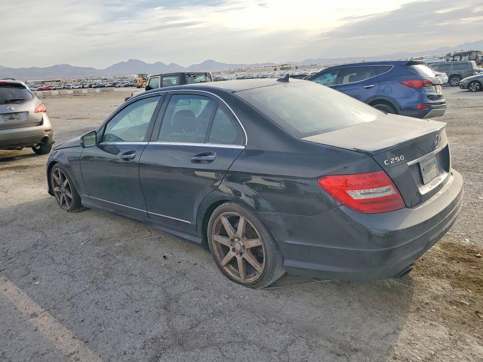 2014 Mercedes-benz C მანქანა იყიდება აუქციონზე, vin: WDDGF4HB9EG251713, აუქციონის ნომერი: 66959096