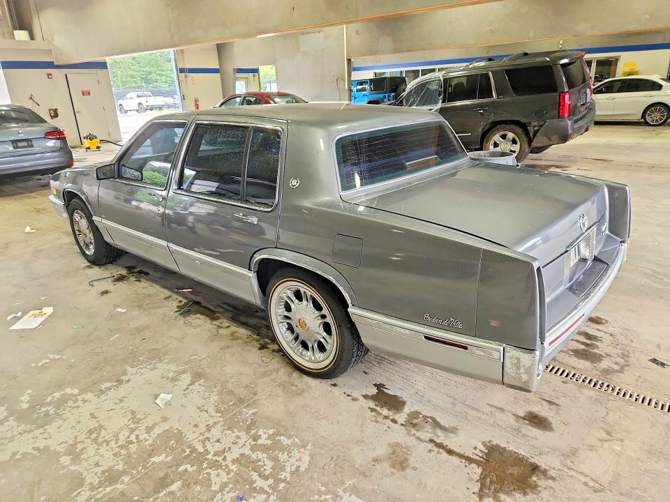 63580256 :رقم المزاد ، 1G6CD53BXP4209523 vin ، 1993 Cadillac Deville مزاد بيع